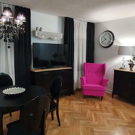 דירות ורשה Apartament Twarda מראה חיצוני תמונה