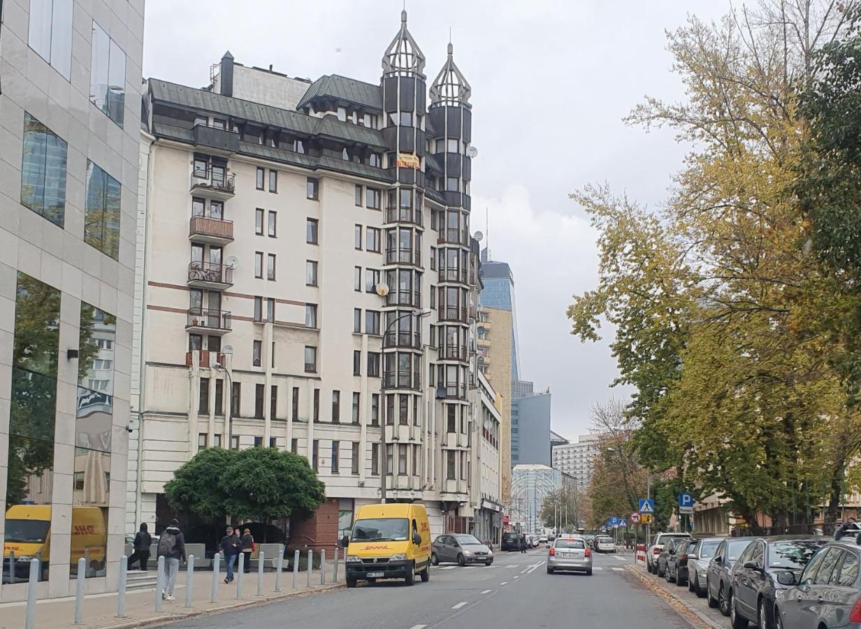 דירות ורשה Apartament Twarda מראה חיצוני תמונה