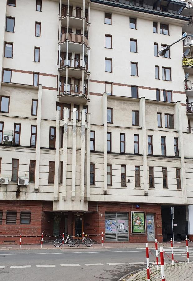 דירות ורשה Apartament Twarda מראה חיצוני תמונה